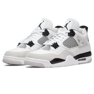 Air_Jordan_4_Retro_Military_Black_1